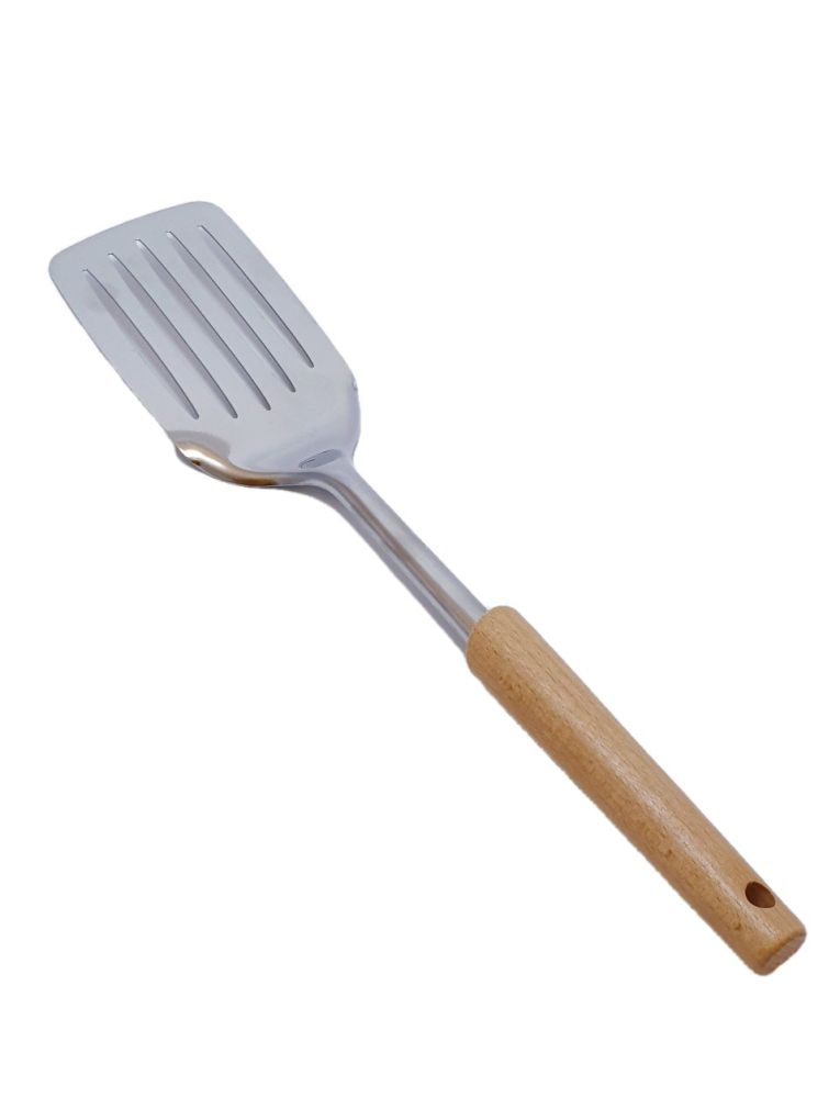 Решетъчна лъжица за сервиране - дървена дръжка - 36 см.