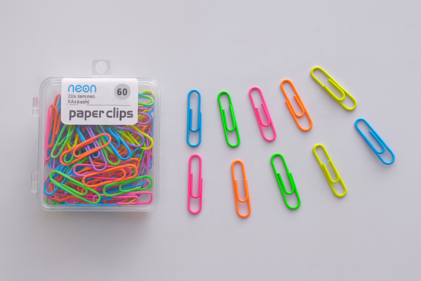 Цветни кламери 50 мм - 60 бр.