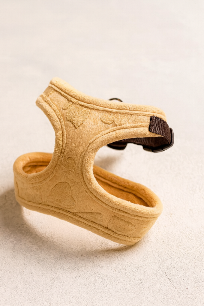 Нагръдник за куче - бежов