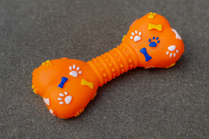 Играчка за куче - кокал със звук