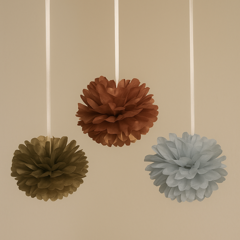 Парти декоративни помпони - злато, сребро, бронз - 3 бр.