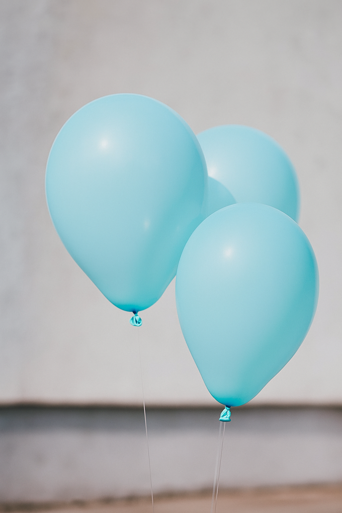 Парти балони - светло сини - 30 см. - 10 бр.