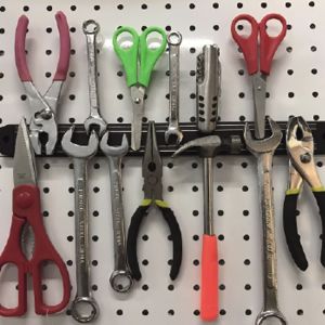 Магнитна лента за инструменти - 33 см.