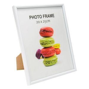 Рамка за снимка - бяла - със стойка - 25 x 20 см.