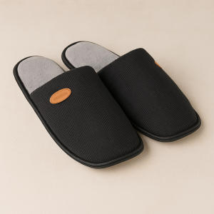 Мъжки черни кожени чехли от рипсено кадифе