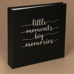 Фотоалбум ''Малки моменти големи спомени'', 200 снимки