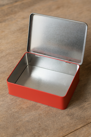 Кутия за лекарства - метална