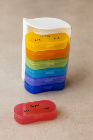 Цветни кутии за хапчета
