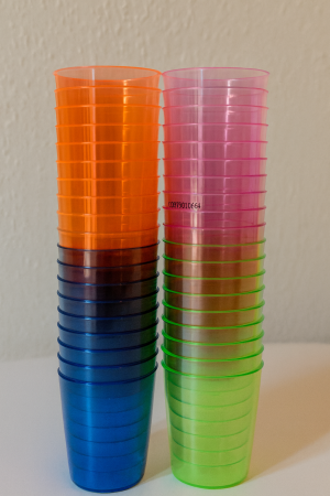 Чаши за шотове - пластмасови - цветни - 60 мл. - 50 бр.