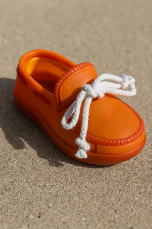 Гумена играчка - обувка