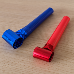 Парти свирки - цветни - 6 бр.