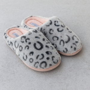 Дамски Зимни Чехли - Животински принт - Подсилена подметка