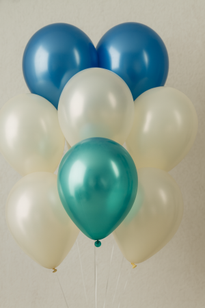 Парти балони - сини и бели - 23 см. - 12 бр.