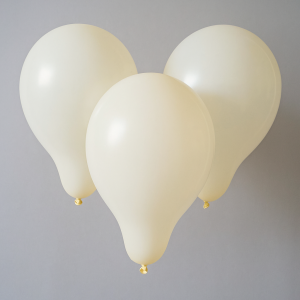 Парти балони - бели - 30 см. - 10 бр.