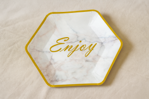 Парти чинии - златисти - мрамор - картонени - 23 см. - 6 бр.