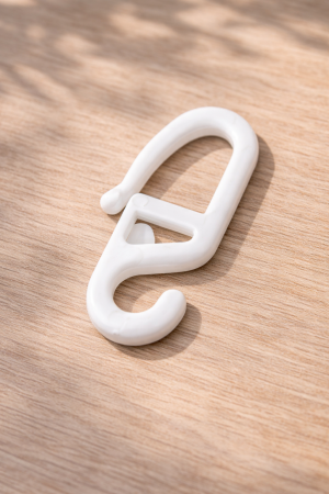 Кукички за пердета и завеси - пластмасови - 50 бр.