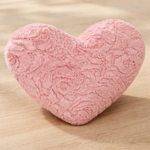 Декоративна възглавница - сърце - пепел от рози - 39 х 34 см.