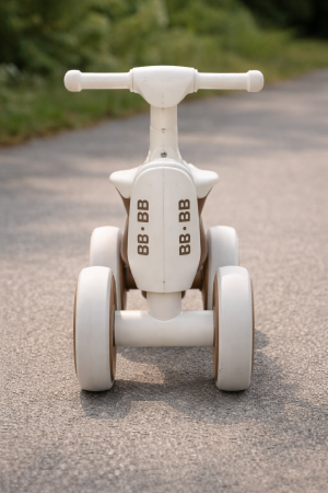 Дървено баланс колело със звък и светлини - 55 × 30 × 45 см.